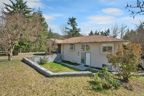 404 Donner Dr, Gold River, BC 