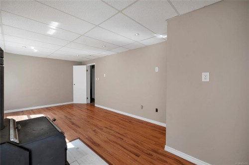 404 Donner Dr, Gold River, BC 