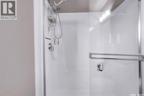 48 1550 Paton Crescent, Saskatoon, SK - Indoor Photo Showing Bathroom