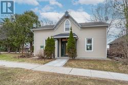 10 BADENOCH STREET Puslinch, ON N0B 2C0