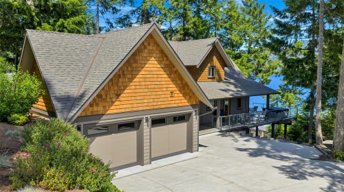 6371 Genoa Bay Rd, Duncan, BC 