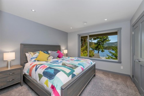 6371 Genoa Bay Rd, Duncan, BC 