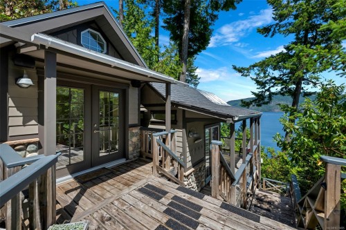 6371 Genoa Bay Rd, Duncan, BC 