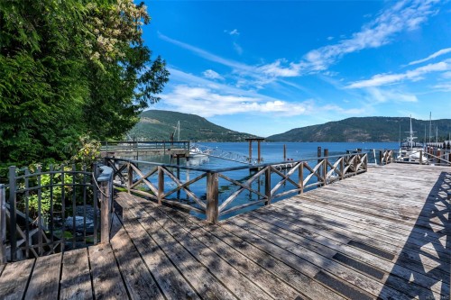 6371 Genoa Bay Rd, Duncan, BC 