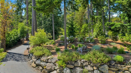 6371 Genoa Bay Rd, Duncan, BC 
