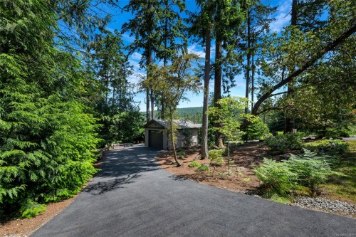 6371 Genoa Bay Rd, Duncan, BC 
