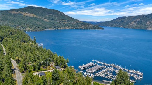 6371 Genoa Bay Rd, Duncan, BC 