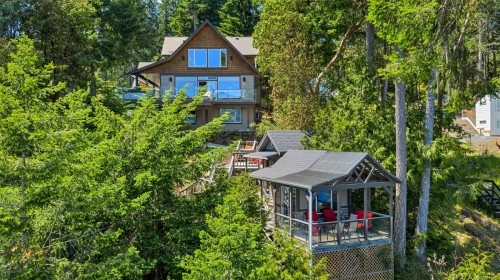 6371 Genoa Bay Rd, Duncan, BC 