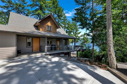6371 Genoa Bay Rd, Duncan, BC 