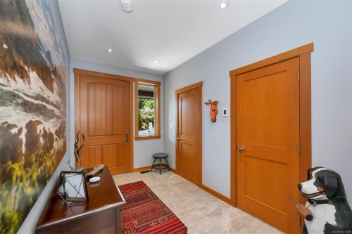 6371 Genoa Bay Rd, Duncan, BC 
