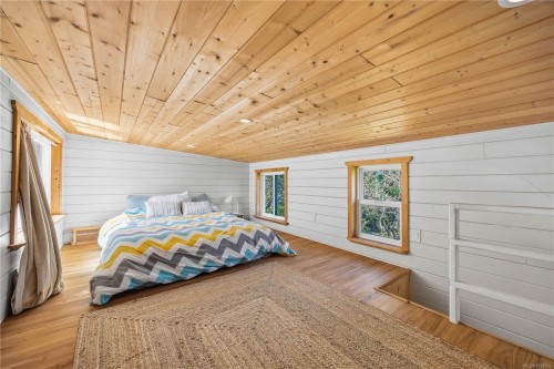 1259 Docliddle Rd, Comox, BC 