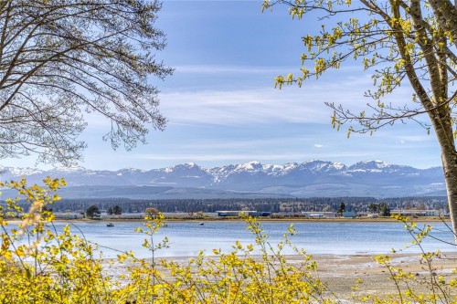 1259 Docliddle Rd, Comox, BC 