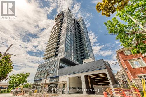 303 - 370 MARTHA STREET  Burlington, ON L7R 0G9