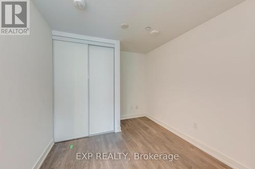 303 - 370 Martha Street, Burlington, ON - Indoor Photo Showing Other Room