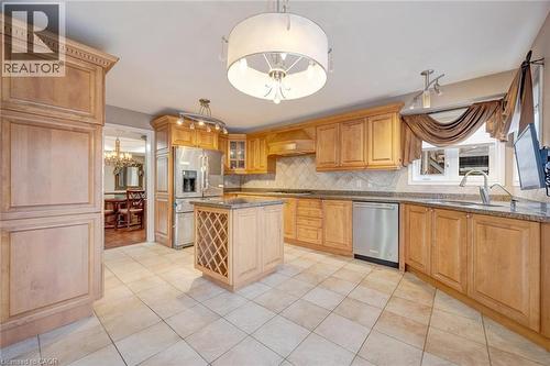34 Forsyth Crescent, Georgetown, ON - Indoor Photo Showing Kitchen