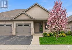 23 RICHARD CRESCENT West Lincoln, ON L0R 2A0