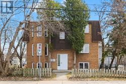 1 - 112 BARRETTE STREET Ottawa, ON K1L 8A3