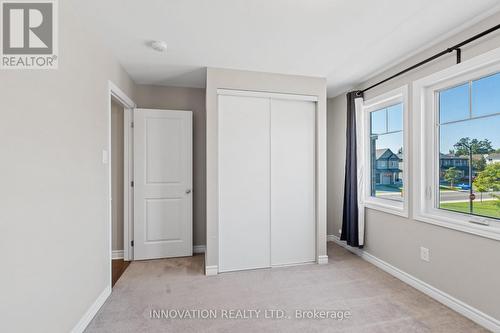 703 Samantha Eastop Avenue, Ottawa, ON - Indoor