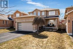53 TAYLOR DRIVE Barrie, ON L4N 8K6
