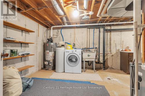 18 - 1 Lamers Court, Tillsonburg, ON - Indoor Photo Showing Laundry Room