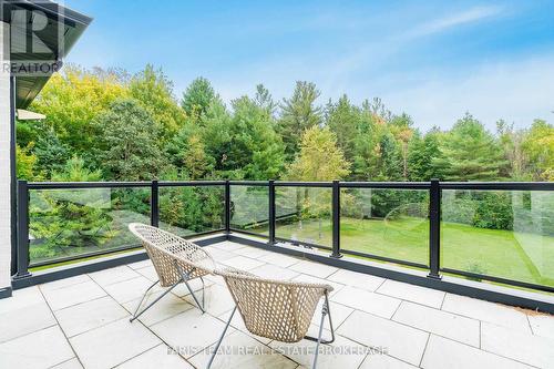 4 Sycamore Circle, Springwater, ON - Outdoor