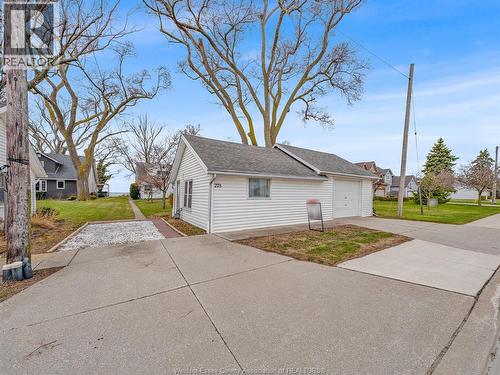 278 Robson Road, Leamington, ON - Outdoor