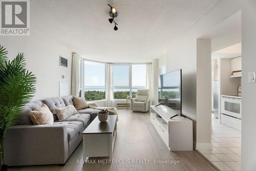 1707 - 3233 EGLINTON AVENUE E  Toronto, ON M1J 3N6