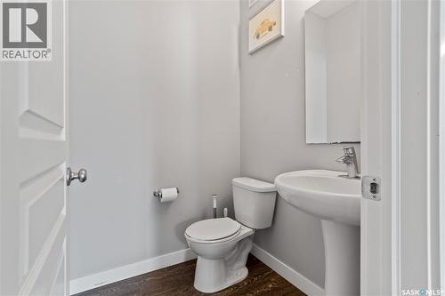 4810 Green Brooks Way E, Regina, SK - Indoor Photo Showing Bathroom