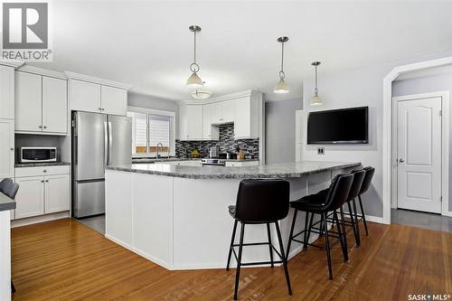 108 Matheson Crescent, Regina, SK - Indoor Photo Showing Kitchen With Stainless Steel Kitchen With Upgraded Kitchen