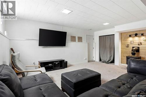 108 Matheson Crescent, Regina, SK - Indoor