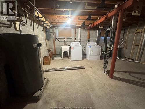 3027 Walker Road Unit# B, Windsor, ON - Indoor