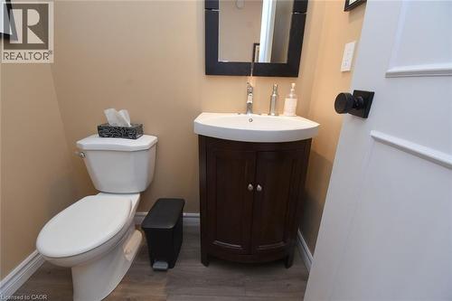2pc stylish Bathroom with vanity - 3200 Greenbough Crescent, Burlington, ON - Indoor Photo Showing Bathroom