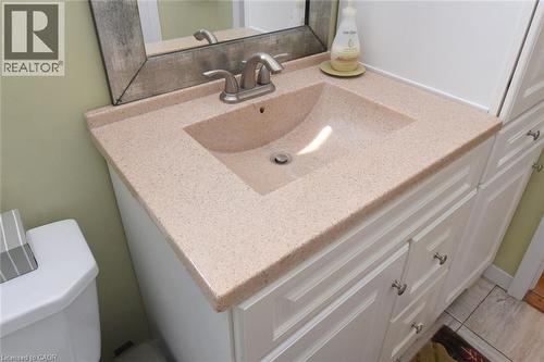 Bathroom with vanity and toilet - 3200 Greenbough Crescent, Burlington, ON - Indoor Photo Showing Bathroom