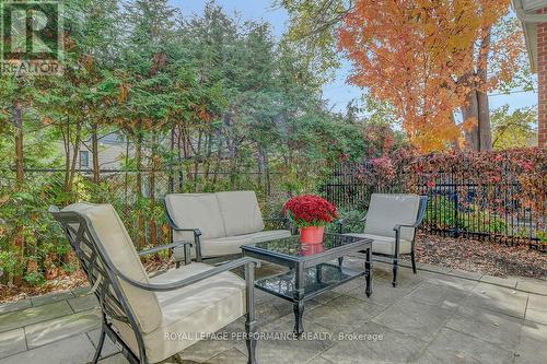 318 Iona Street, Ottawa, ON - Outdoor With Deck Patio Veranda