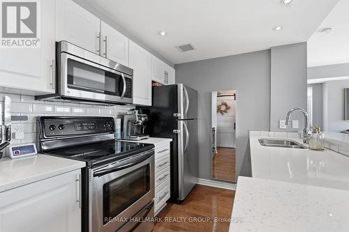 809 - 200 Rideau Street, Ottawa, ON - Indoor Photo Showing Kitchen With Stainless Steel Kitchen With Double Sink