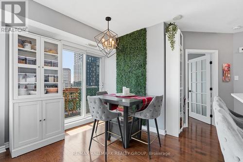 809 - 200 Rideau Street, Ottawa, ON - Indoor Photo Showing Dining Room