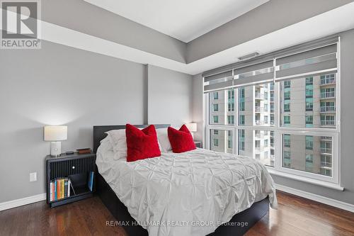 809 - 200 Rideau Street, Ottawa, ON - Indoor Photo Showing Bedroom