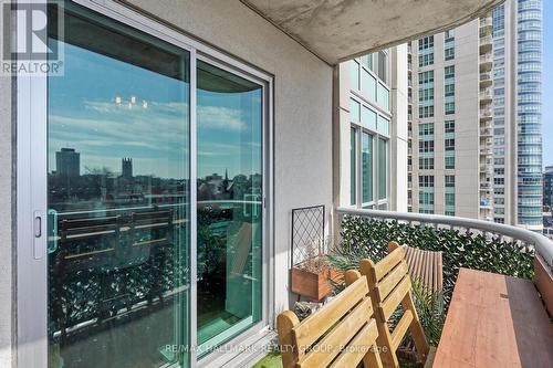 809 - 200 Rideau Street, Ottawa, ON - Outdoor With Exterior