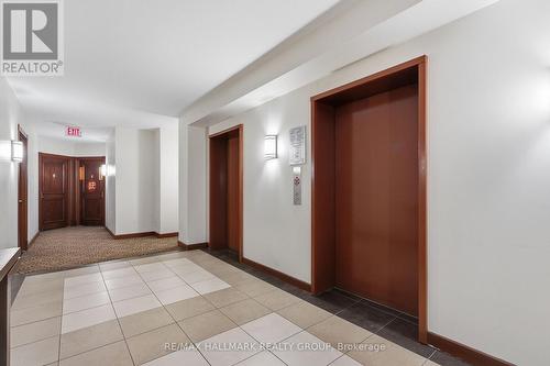 809 - 200 Rideau Street, Ottawa, ON - Indoor Photo Showing Other Room