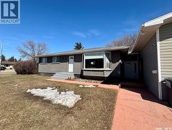 1 Davidson CRESCENT  Saskatoon, SK S7L 3Z9