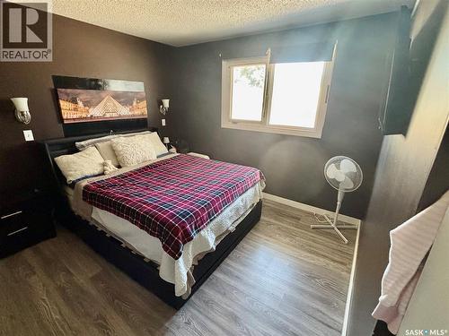 1 Davidson Crescent, Saskatoon, SK - Indoor Photo Showing Bedroom