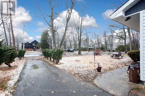 1807 Tiny Beaches Road S, Tiny, ON - Outdoor