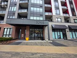 404 - 3265 CARDING MILL TRAIL Oakville, ON L6M 5P7