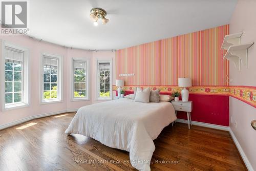 2339 Glengarry Road, Mississauga, ON - Indoor Photo Showing Bedroom