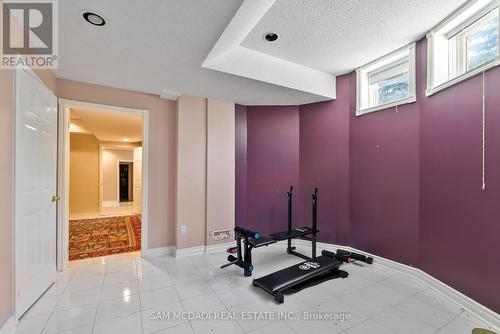2339 Glengarry Road, Mississauga, ON - Indoor