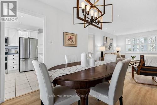 578 Holly Hill Crescent, Burlington, ON - Indoor Photo Showing Dining Room