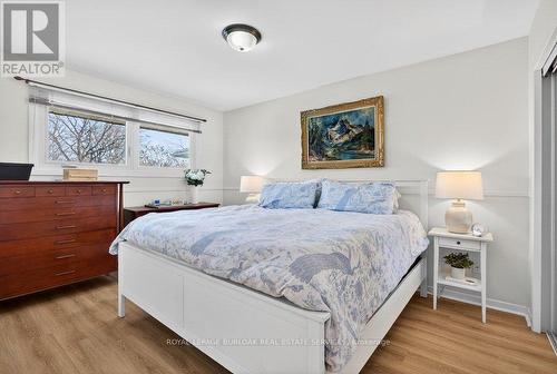 578 Holly Hill Crescent, Burlington, ON - Indoor Photo Showing Bedroom
