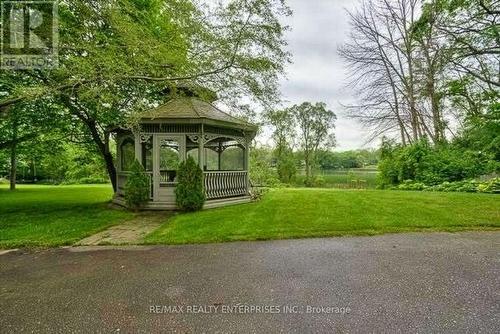 1168 Stavebank Road, Mississauga, ON - Outdoor