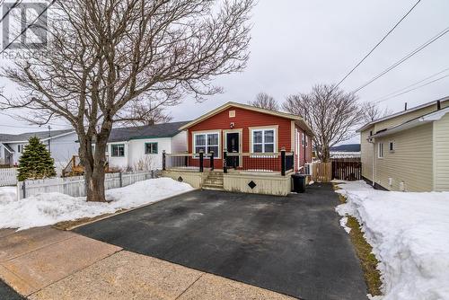 32 Murphy's Avenue  St. John's, NL A1E 1T4