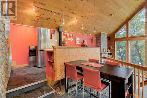139 Manitou Drive, Mckellar, ON - Indoor Photo Showing Dining Room